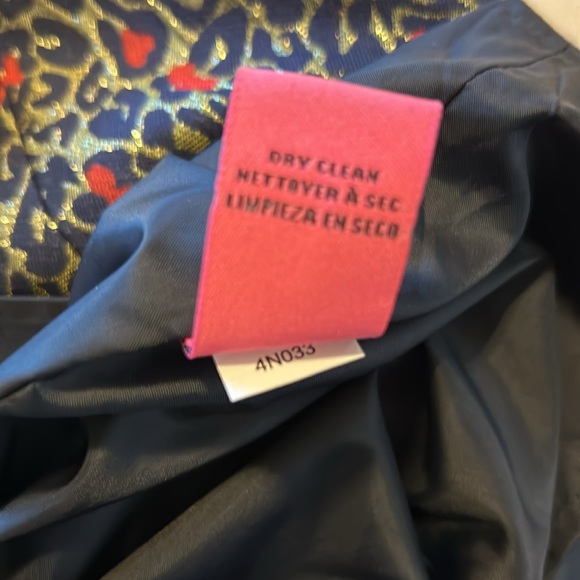 Betsey Johnson | Navy Red Gold Jacquard Leopard Print Shift Dress | 8 - Picture 16 of 16